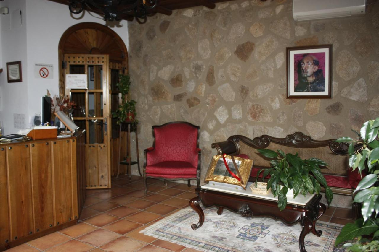 Hotel Rural El Convento Valencia de Alcántara Exteriör bild