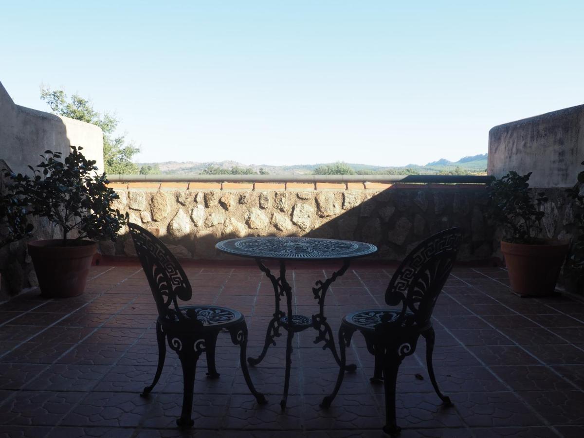 Hotel Rural El Convento Valencia de Alcántara Exteriör bild